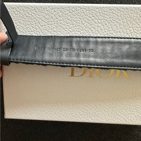 DIOR BELL - Picture 4 of 5